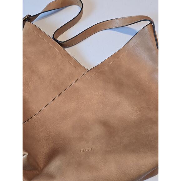 CLUCl Hobo Bag Vegan Leather V Design Designer Tote Tan Color EUC - Picture 4 of 8